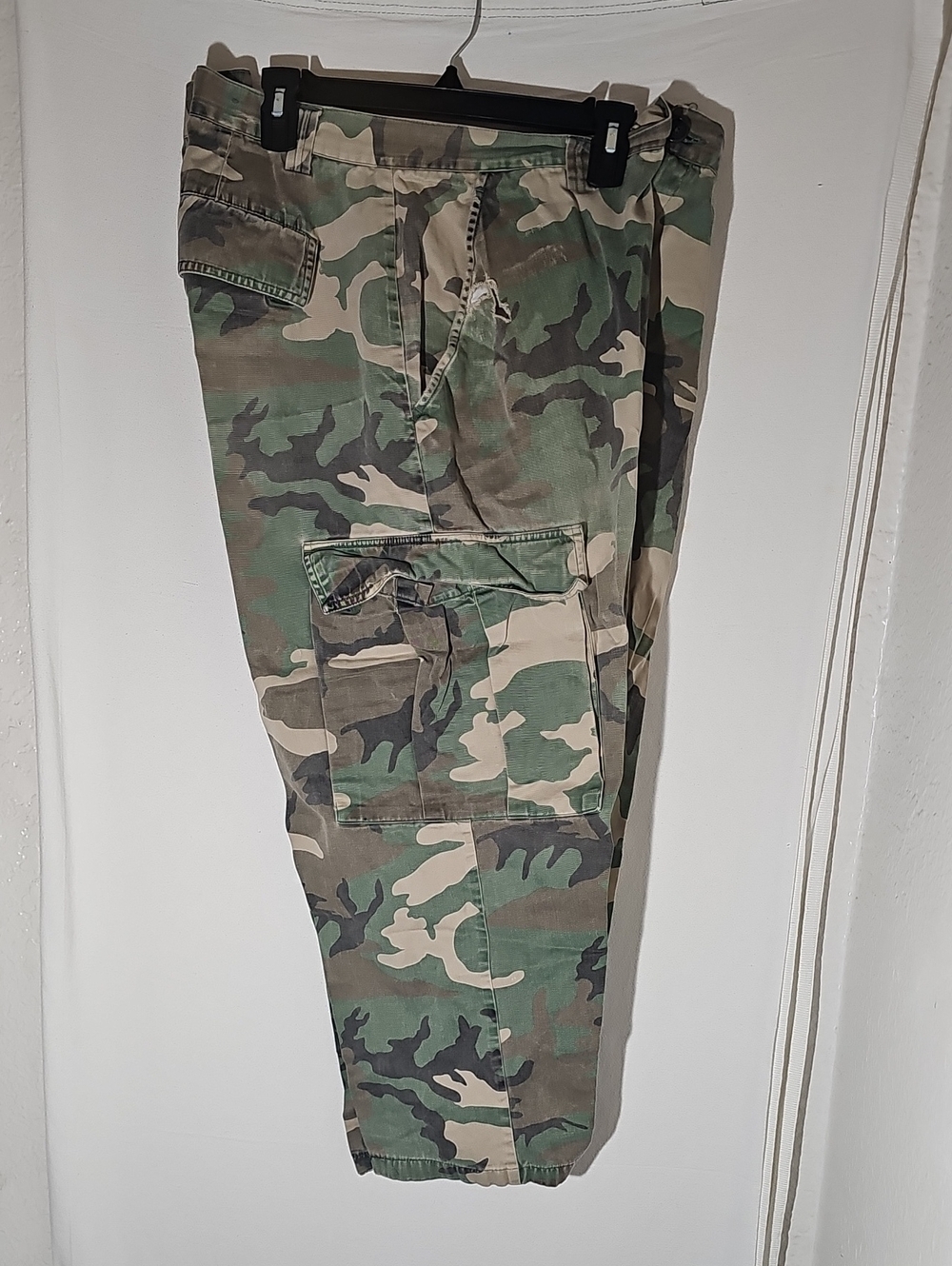 Men's Camouflage Cargo Pants - Green Camo Utility Style